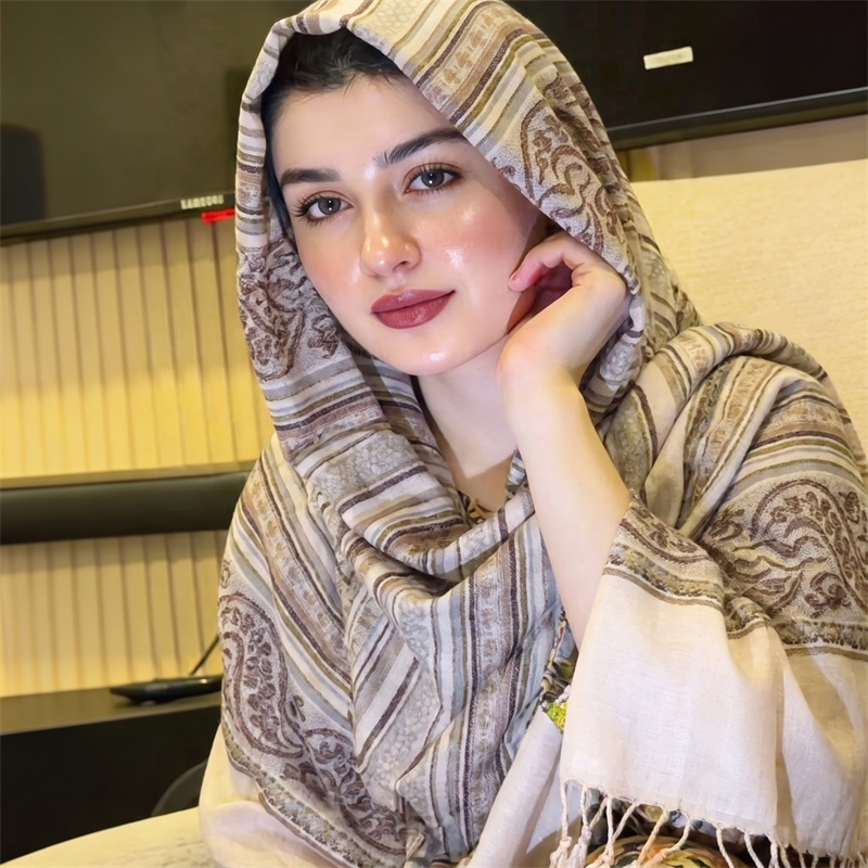 Vintage Fashion Prints - Lenço de Moda com Estampa Paisley