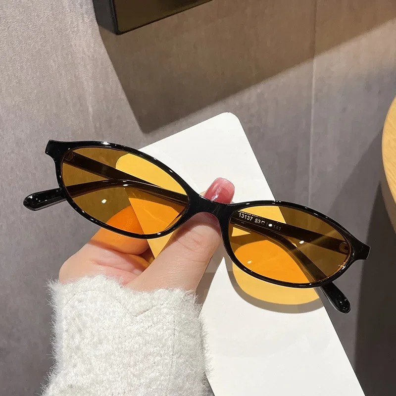 Novos Óculos de Sol Retrô Sexy - Vintage Fashion Glasses avaliação e preço