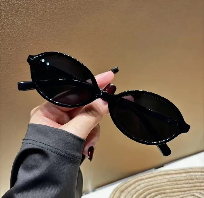 Novos Óculos de Sol em Forma O - Vintage Fashion Glasses avaliação e preço