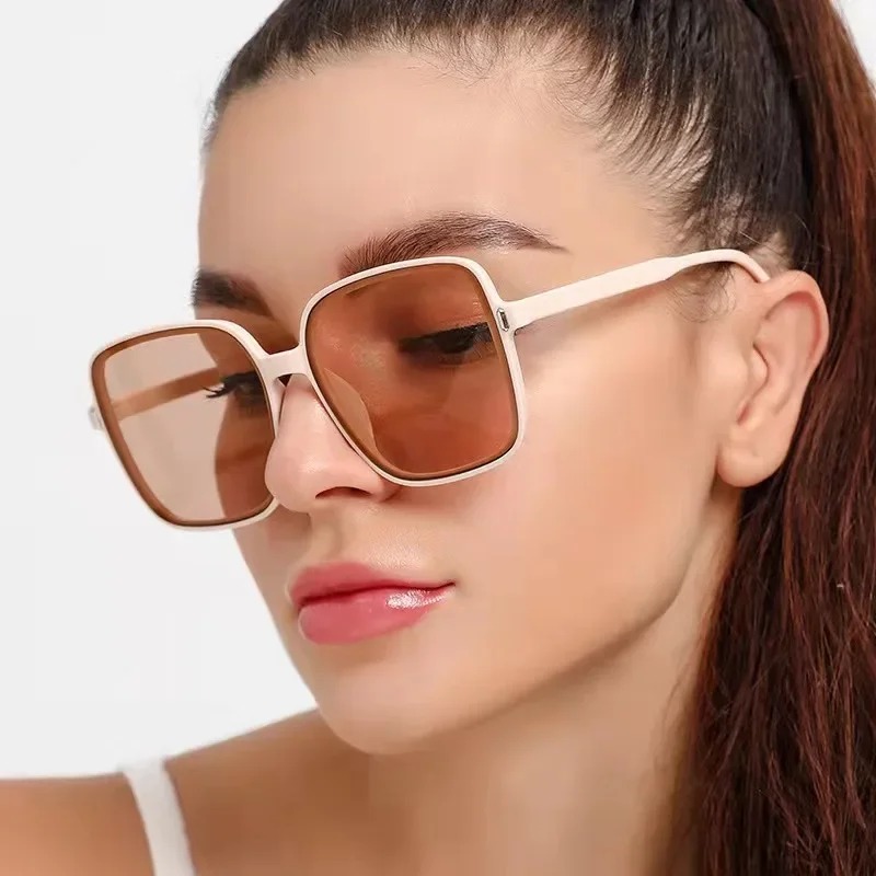 Óculos de Sol Vintage Oversize - Vintage Fashion Glasses avaliação e preço