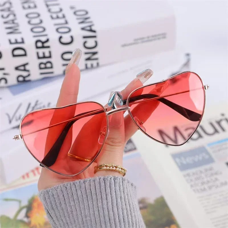 Óculos de Sol em Metal em Form - Vintage Fashion Glasses avaliação e preço