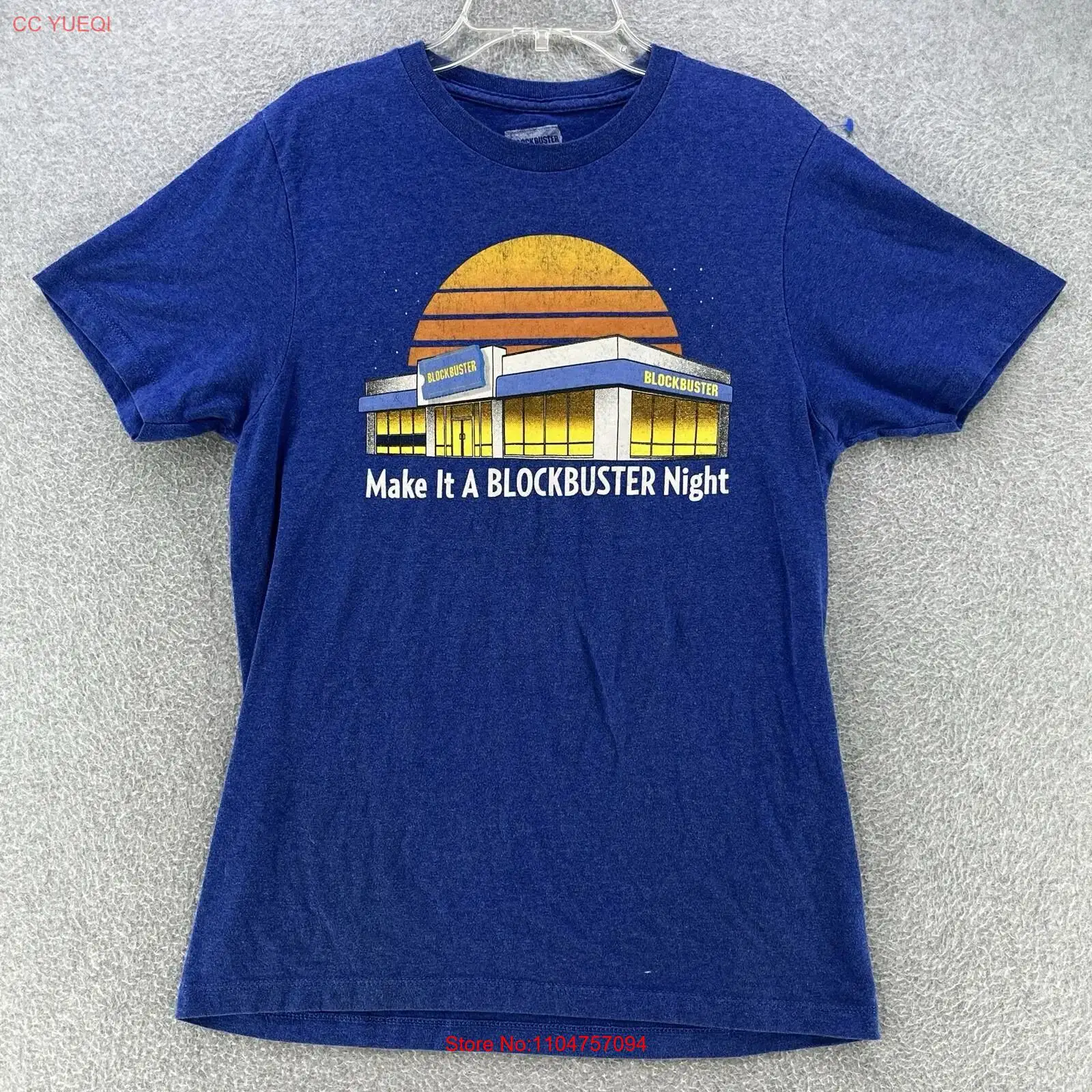 Camiseta Masculina Blockbuster - Vintage Fashion Rental avaliação e preço