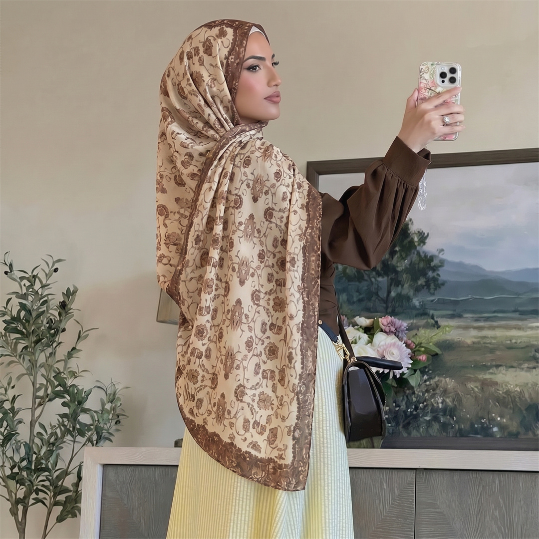 Hijab Vintage com Estampa Flor - Vintage Fashion Prints avaliação e preço
